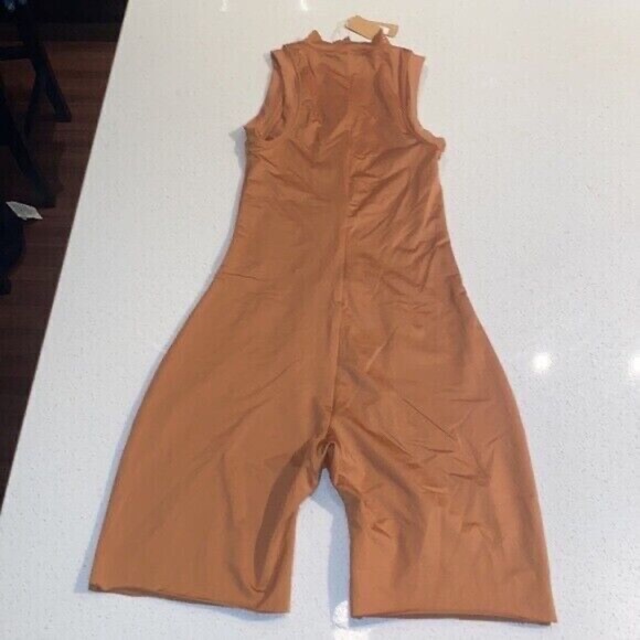 Skims Swim Mock Neck Zip up Cycle Suit Almond Wetsuit Resortwear Kim Kardashian - Picture 7 of 9